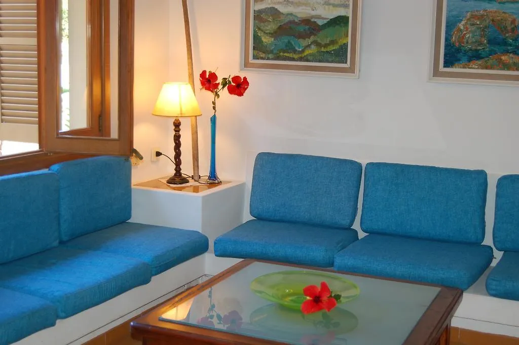 Mountain Beach Villas: Family-Friendly Retreat for Active Travelers Port de Pollenca Spain