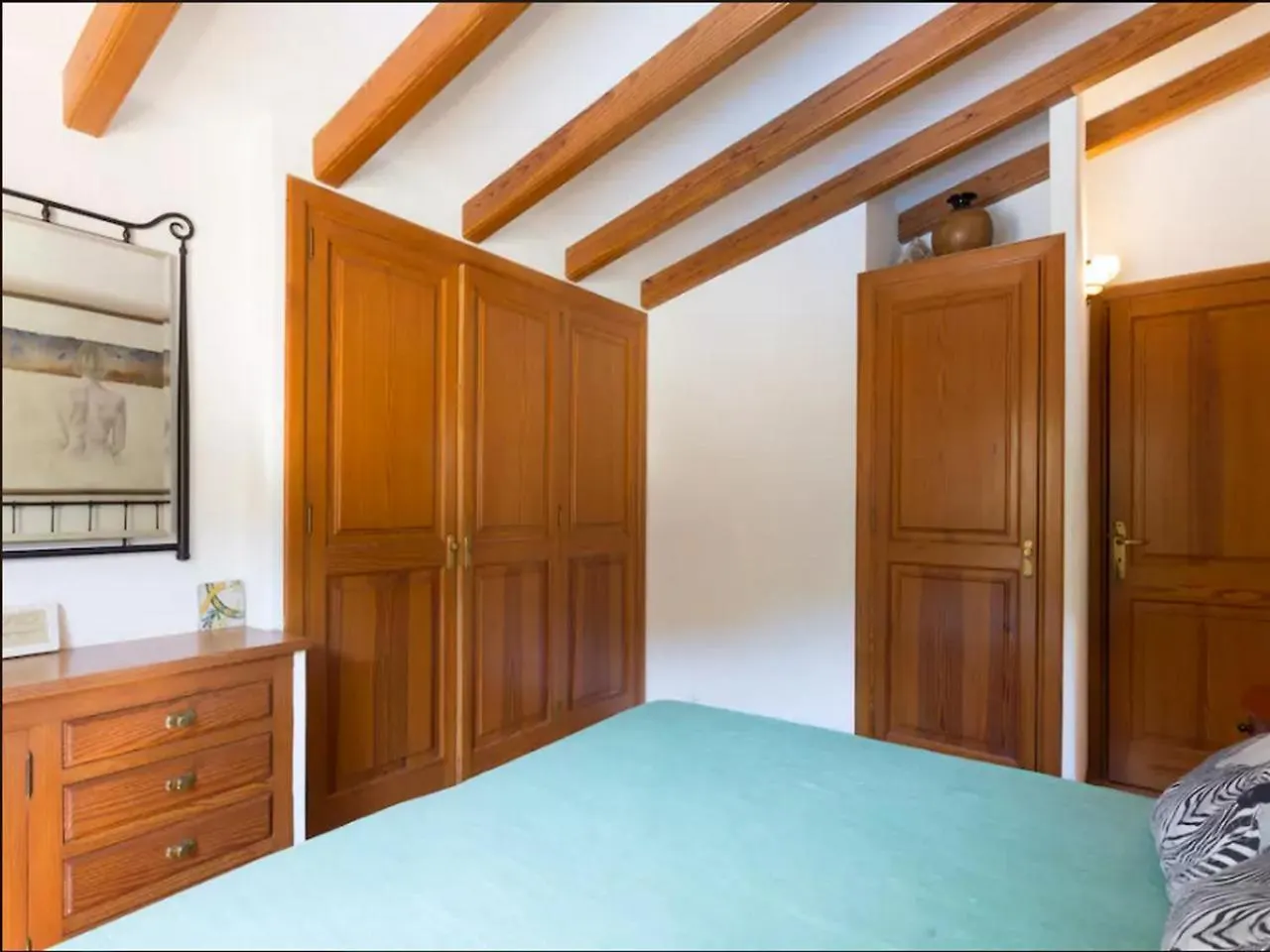 Mountain Beach Villas: Family-Friendly Retreat for Active Travelers Port de Pollenca Spain