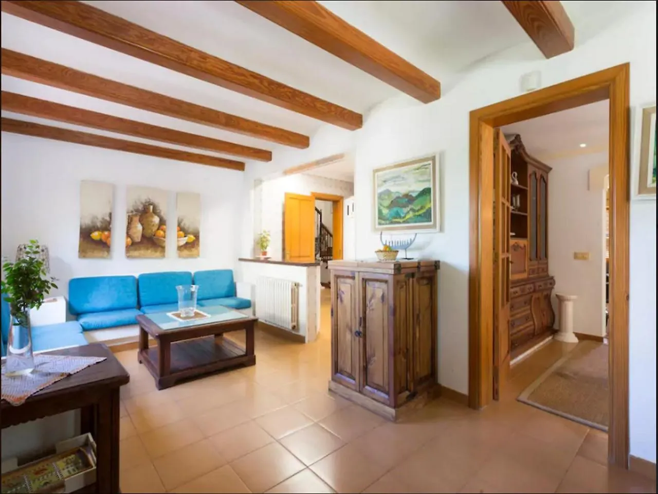 Mountain Beach Villas: Family-Friendly Retreat for Active Travelers Port de Pollenca Villa