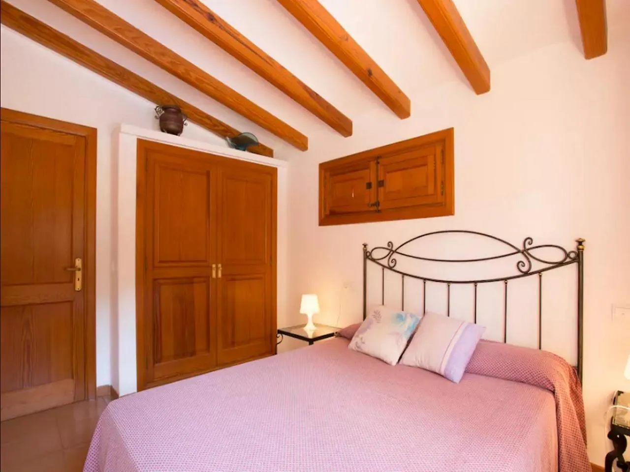 Mountain Beach Villas: Family-Friendly Retreat for Active Travelers Port de Pollenca Spain