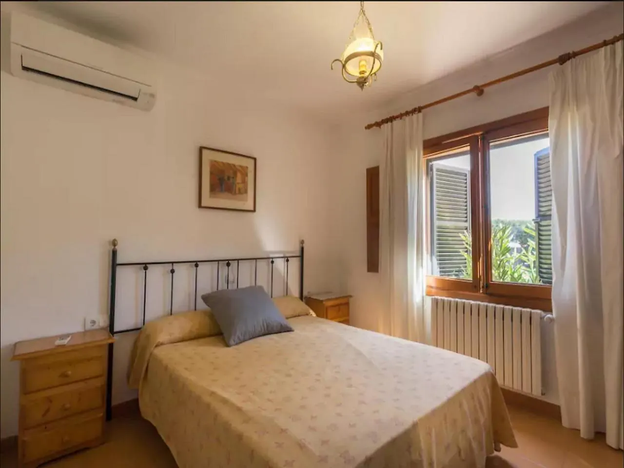 Mountain Beach Villas: Family-Friendly Retreat for Active Travelers Port de Pollenca